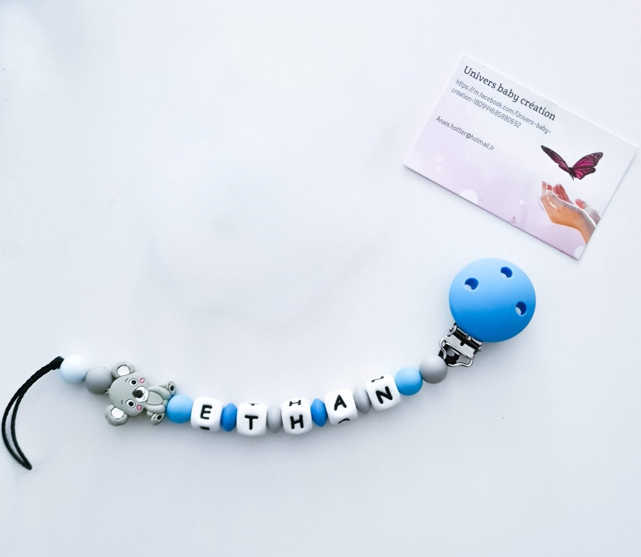 Attache tétine personnalisée  – Perles silicone bleu & koala