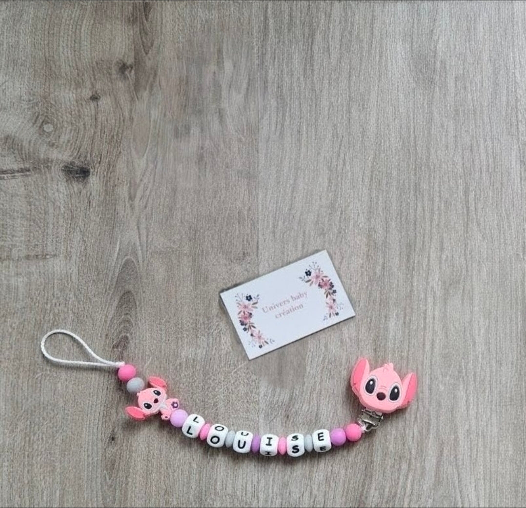 👉 Attache-tétine personnalisée Angel de Stitch –  prénom de bébé